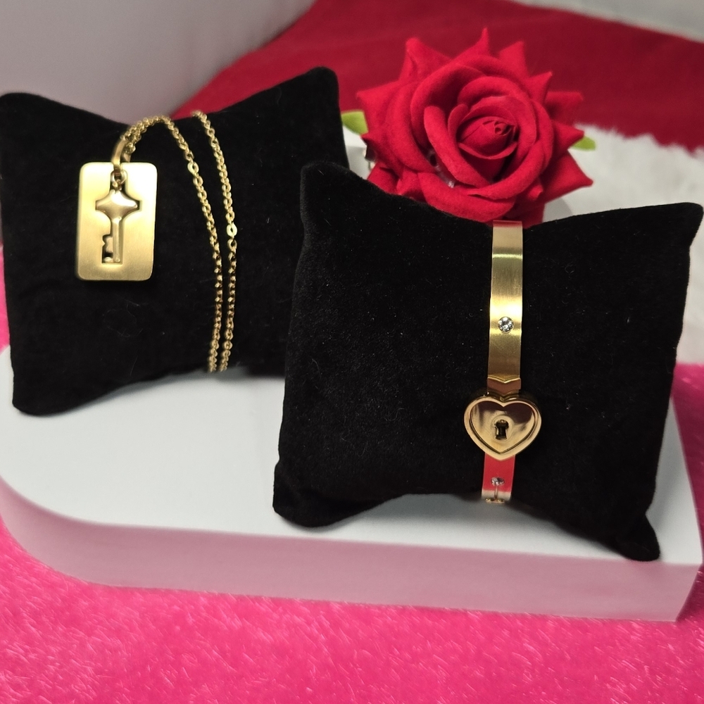 Gold Forever Love Lock & Key Jewelry Set Heart Cuff Bracelet + Key Necklace Gift